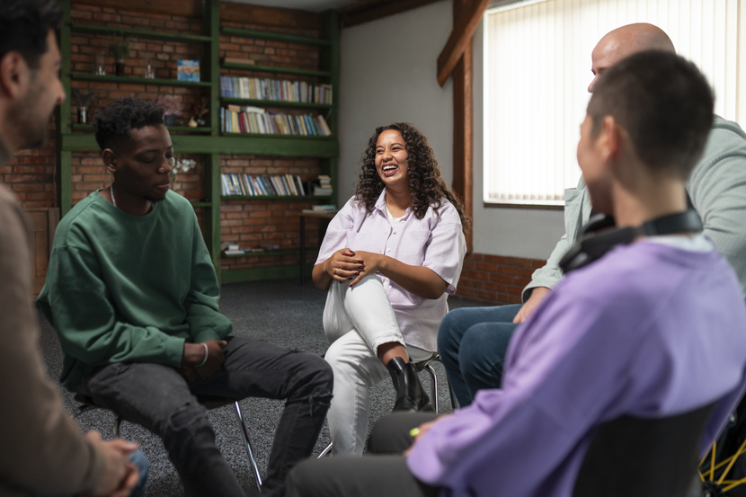 reunião periódica de feedback para professores
