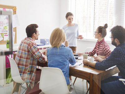professores em reunião de planejamento